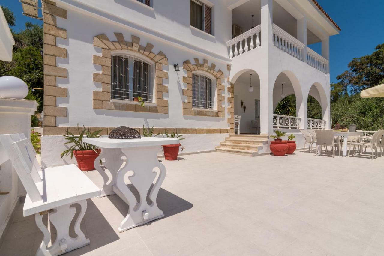 Amalia Country House Áno Yerakaríon 外观 照片